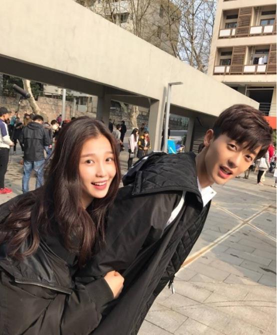 娱乐圈吃瓜真实故事改编,娱乐圈那些不为人知的秘密与真相